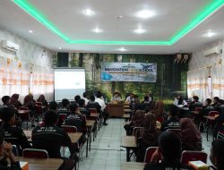 Imigrasi Pekanbaru Edukasi Pelajar SMK Negeri 2 tentang Layanan Keimigrasian dan Bahaya TPPO