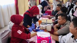 Giat Donor Darah Polres Kampar, dr. Rica Amalia: Setetes Darah Kita, Nyawa Bagi Sesama