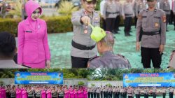 Pimpin Upacara Kenaikan Pangkat 67 Personel, Kapolres Rohul: Jadikan Amanah untuk Tingkatkan Pengabdian