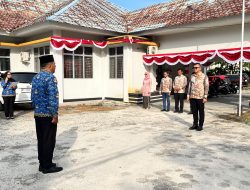 Upacara HUT RI ke-81 di Bawaslu Kampar, Syawir Abdullah: Teladani Pahlawan Lewat Pengawasan Demokrasi