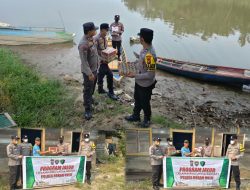 Hadir di Pinggiran Sungai Rokan, Polsek Kunto Darussalam Gelar Program JALUR