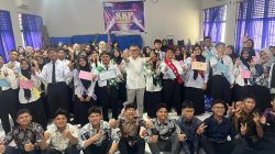Jadi Pemateri di KKP OSIS SMAN 01 Bangkinang Kota, Syawir Sampaikan Materi Pendidikan Pemilih Pemula